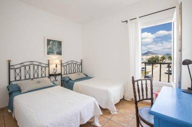 Es Mirador (Solidago)