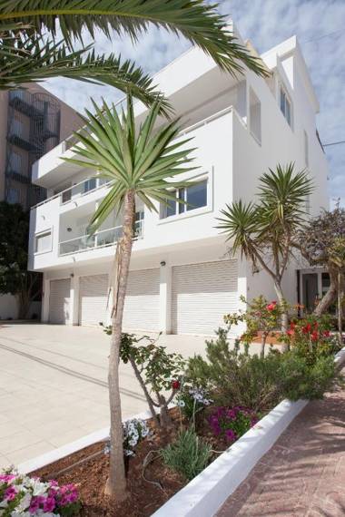 Apartamentos Sofía Playa Ibiza