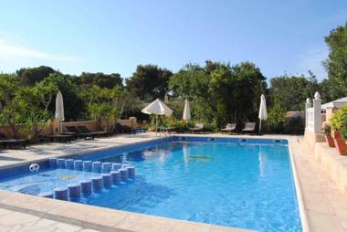 Hostal Restaurante Pou des Lleó