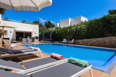 Villa Blanca Santa Eulalia