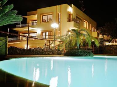 Spacious modern villa with beautiful waterfall in Talamanca near Ibiza town!