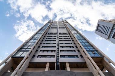 NEW Modern Penthouse Apartment with panoramic views of Santa Cruz