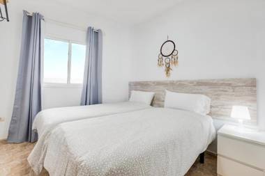 Three bedroom apartment II near SC