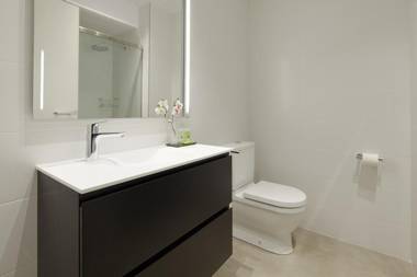 Easo Suite 7 by Feelfree Rentals