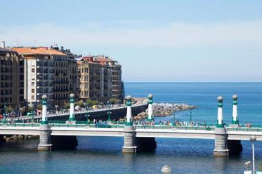 Okendo by FeelFree Rentals