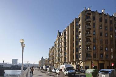 Soraluxe by FeelFree Rentals