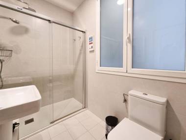 Buen Pastor Cathedral - Iberorent Apartments