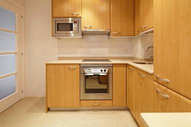 Garibay Terrace Apartment by FeelFree Rentals