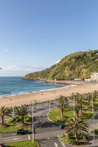 Zurriola Suites2 by Forever Rentals