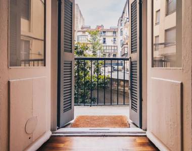 Victoria by People Rentals