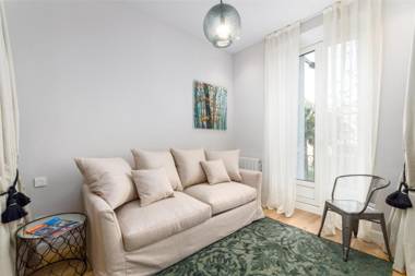 Always Easy I Alameda