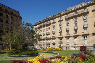 La Belle Suite by FeelFree Rentals