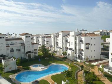 2101-Nice penthouse in complex with pools