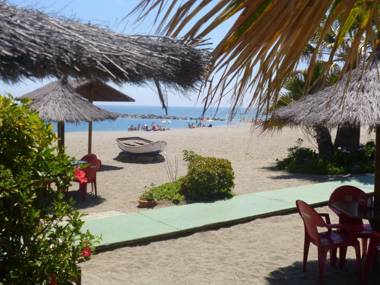 2257-Stunning penthouse first line port sea view