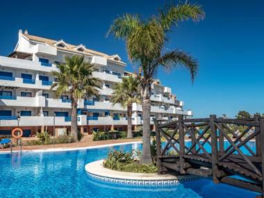 2284-Apt with big terrace with sea view