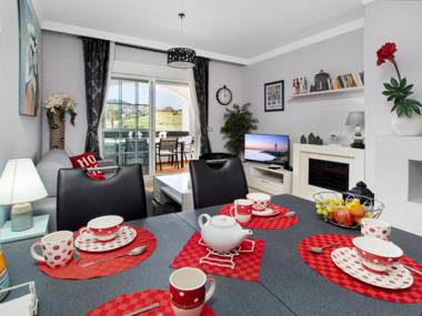 2091- Apt close from all amenities