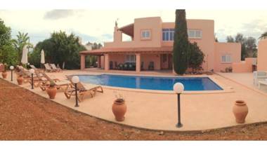 Villa KM2