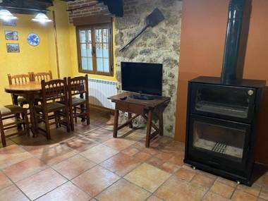 casa rural la tramonera