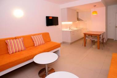 Apartamentos Poniente Playa