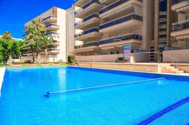 UHC Ventura Park Apartments