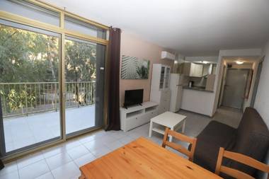 DIFFERENTFLATS Argenta