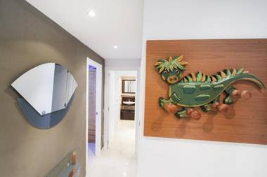 J Tramuntana Planet Costa Dorada