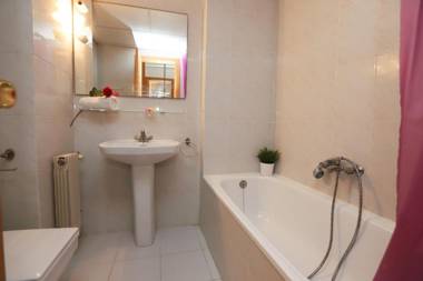 COSTA DAURADA APARTAMENTS - Internacional II