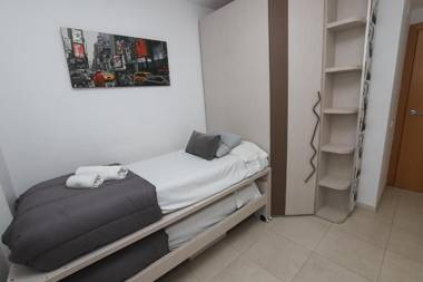 DIFFERENTFLATS Paradise Village Families