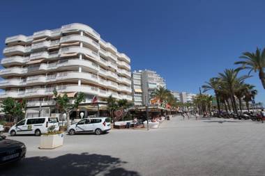 For A Stay Santillana Plaza