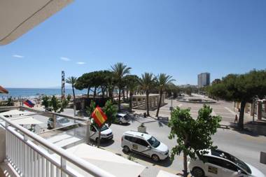 For A Stay Santillana Plaza