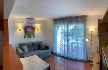 COSTA DAURADA APARTAMENTS - Mercuri