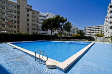 Maria Anagabu Planet Costa only families