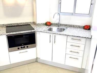 ApartBeach MURILLO Apartamentos Clima y Piscina