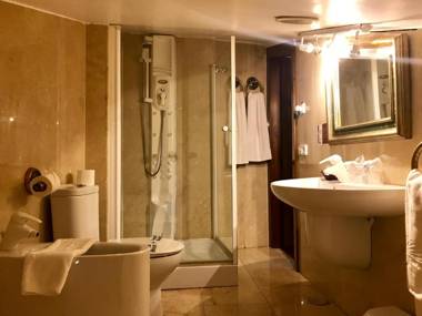 Microtel Placentinos