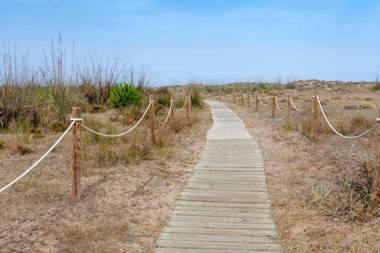 ApartUP Canet Beachfront House