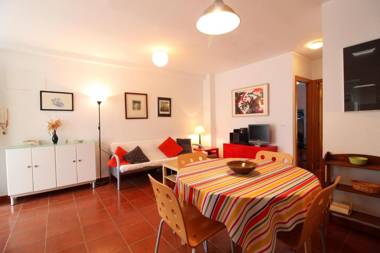 Global Properties Apartamento con piscina en playa Corinto