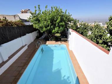 Beautiful Holiday Home with Private Swimming Pool in Rute