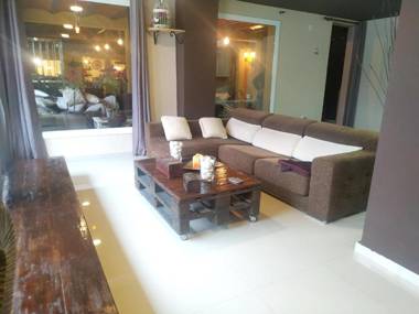 7 bedrooms villa with private pool jacuzzi and enclosed garden at Rubi