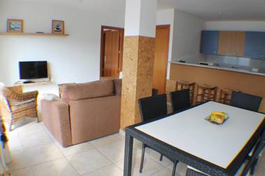 Agi Rodas Apartments