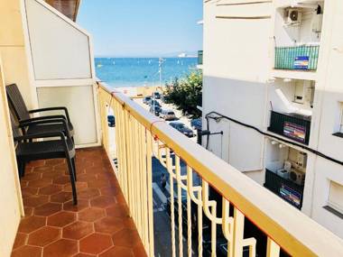 LLOTJA - Apartamento en la playa y el centro de Roses