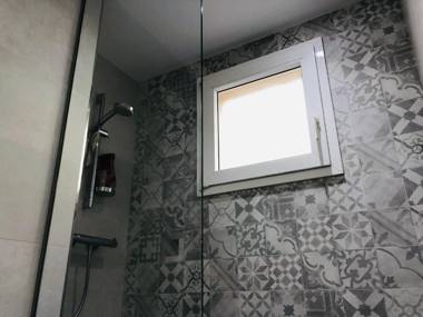 ROC MAR 3 3D - Apartamento cerca del centro y de la playa - terraza con vistas al mar y al puerto