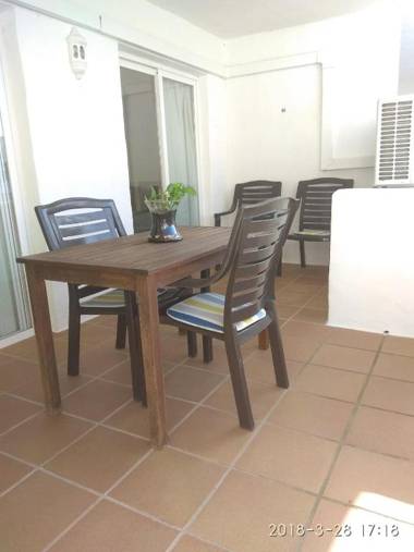 2 bedrooms appartement with shared pool enclosed garden and wifi at Roses 2 km away from the beach