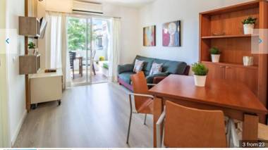 2 bedrooms appartement with shared pool enclosed garden and wifi at Roses 2 km away from the beach