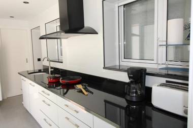 Global Immo 3333 SOLIMAR 1-A