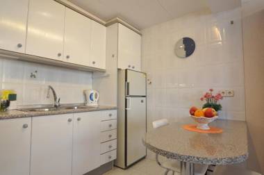 RNET - Rhc- 2214 - Rosas Holiday Center