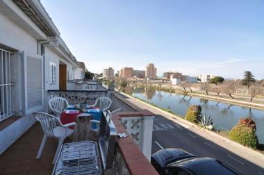 RNET - Clot de Franquets - Roses Santa Margarita