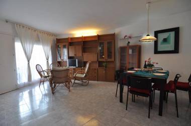 RNET Sandra II A9 - Roses Costa Brava Spain