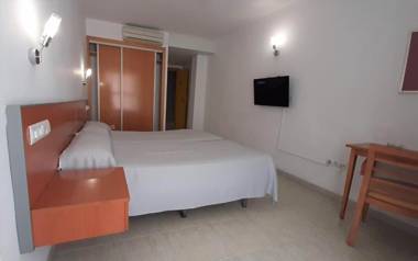 Hotel y Apartamentos Mirablau