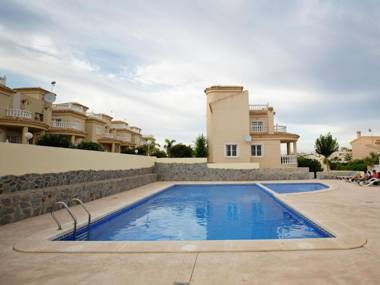 Modern Holiday Home in Rojales with Swimming Pool