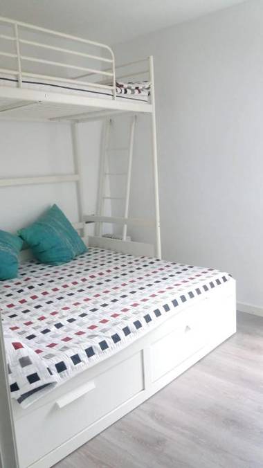 2 bedrooms appartement at Roda de Bera 100 m away from the beach with garden and wifi